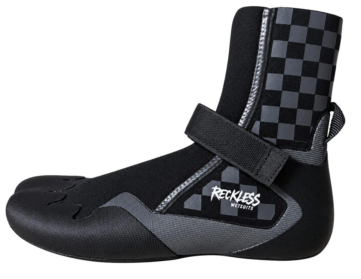 Reckless R2 Fear Nothing 3mm Booties
